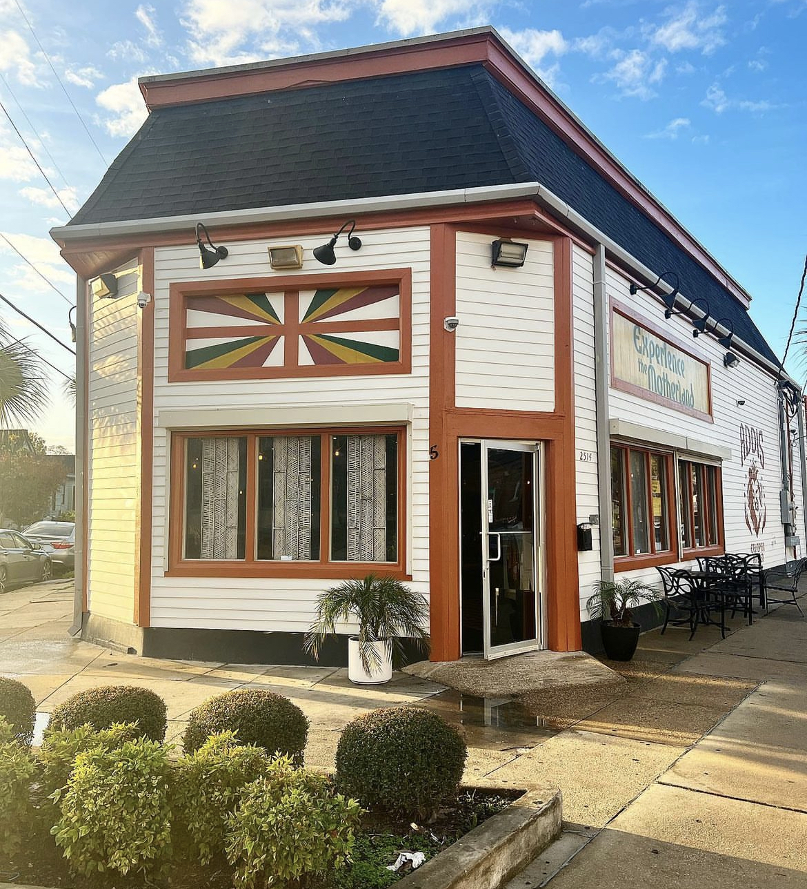Authentic New Orleans Experiences